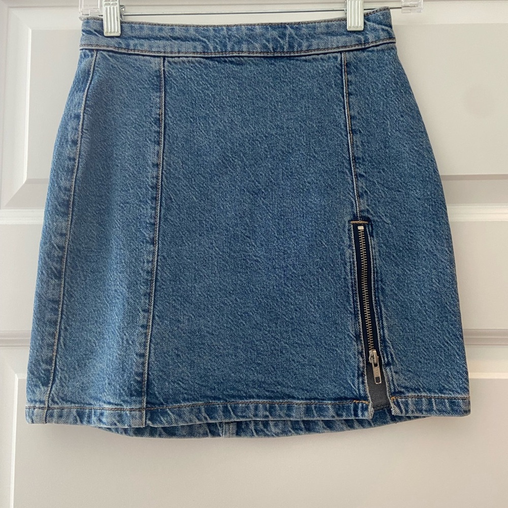 Free People We The Free Denim Skirt- EUC!!